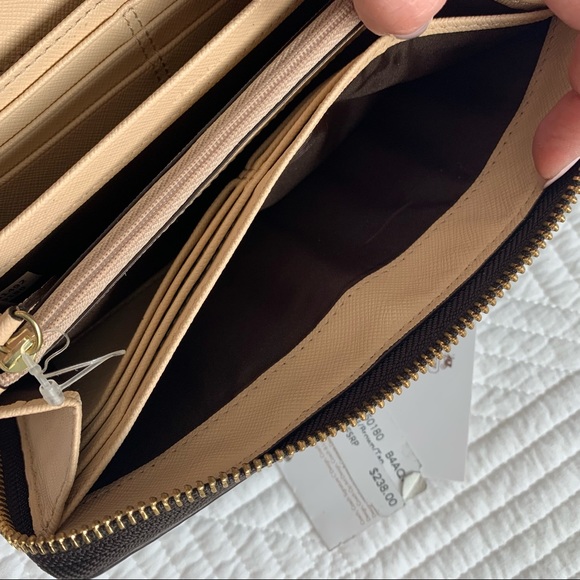 Zipper Coach Wallet - Picture 6 of 11